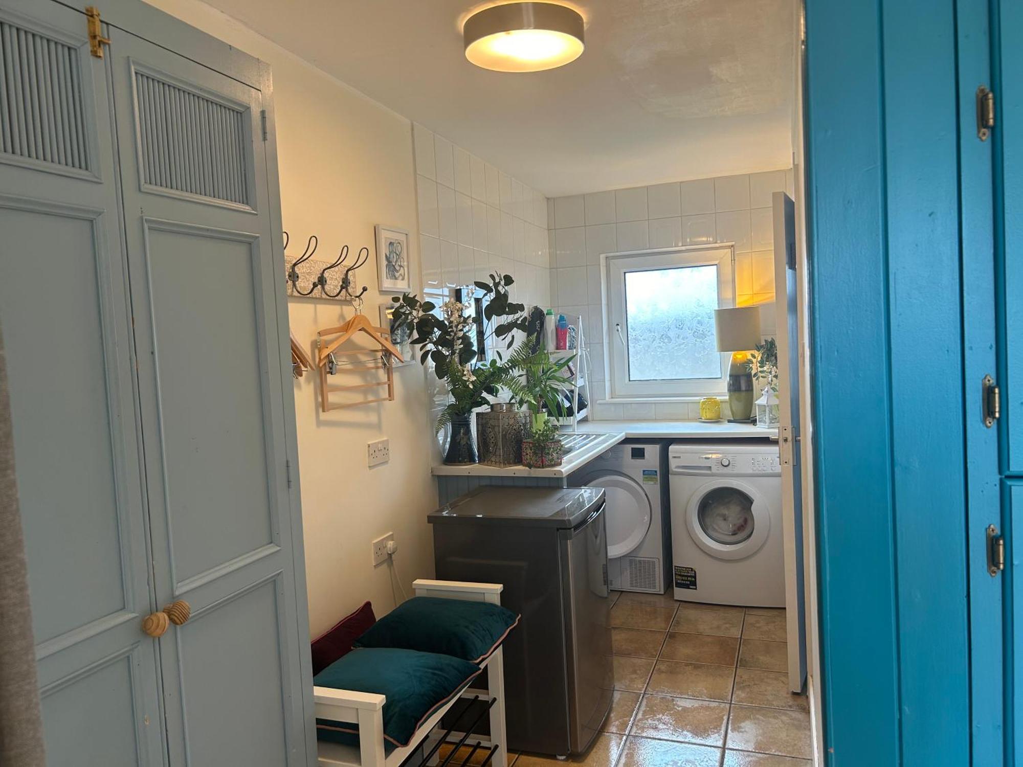 Tig Monbretia Apartment Dingle Bagian luar foto
